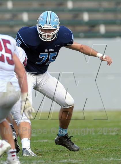 Thumbnail 2 in Corona del Mar vs. Sacred Heart Prep (CIF State D3 Final) photogallery.