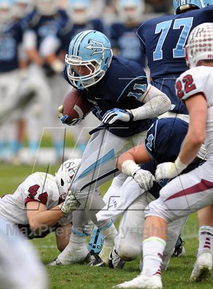 Thumbnail 1 in Corona del Mar vs. Sacred Heart Prep (CIF State D3 Final) photogallery.