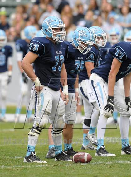 Thumbnail 1 in Corona del Mar vs. Sacred Heart Prep (CIF State D3 Final) photogallery.