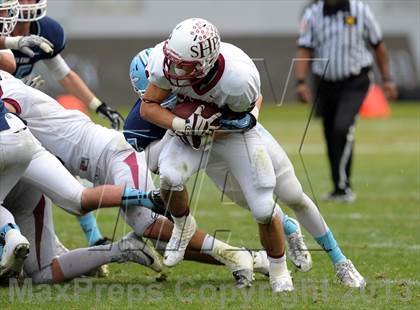 Thumbnail 3 in Corona del Mar vs. Sacred Heart Prep (CIF State D3 Final) photogallery.