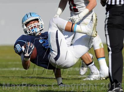 Thumbnail 1 in Corona del Mar vs. Sacred Heart Prep (CIF State D3 Final) photogallery.