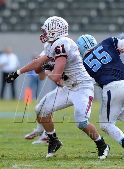 Thumbnail 3 in Corona del Mar vs. Sacred Heart Prep (CIF State D3 Final) photogallery.