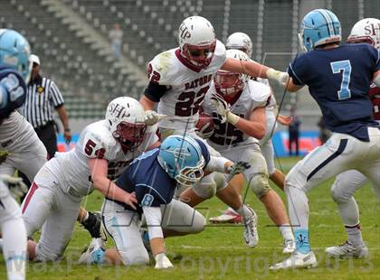 Thumbnail 3 in Corona del Mar vs. Sacred Heart Prep (CIF State D3 Final) photogallery.