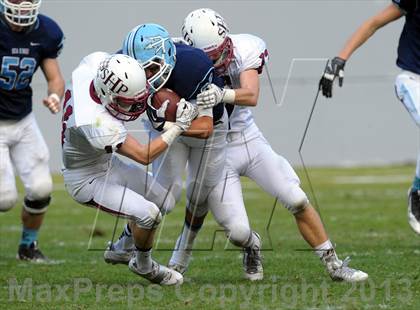 Thumbnail 3 in Corona del Mar vs. Sacred Heart Prep (CIF State D3 Final) photogallery.