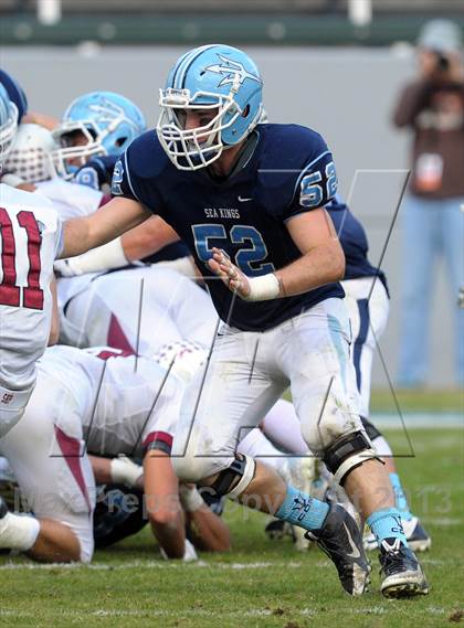 Thumbnail 3 in Corona del Mar vs. Sacred Heart Prep (CIF State D3 Final) photogallery.
