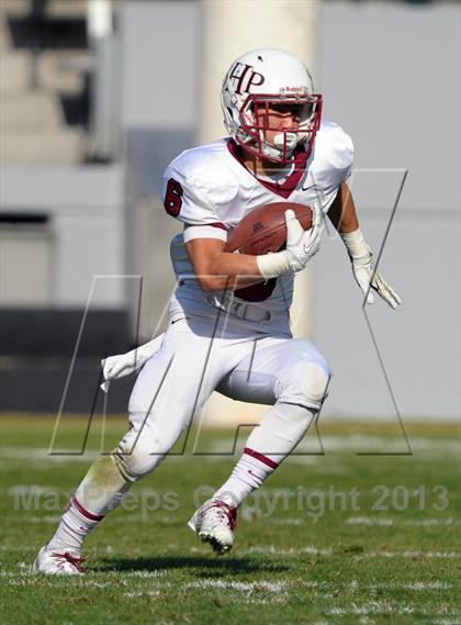 Thumbnail 3 in Corona del Mar vs. Sacred Heart Prep (CIF State D3 Final) photogallery.