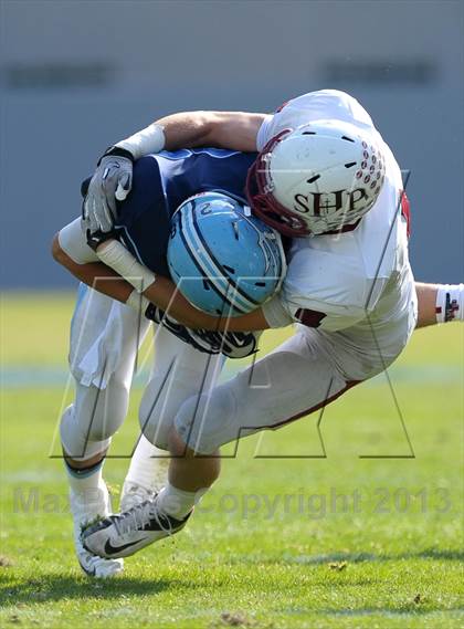 Thumbnail 1 in Corona del Mar vs. Sacred Heart Prep (CIF State D3 Final) photogallery.