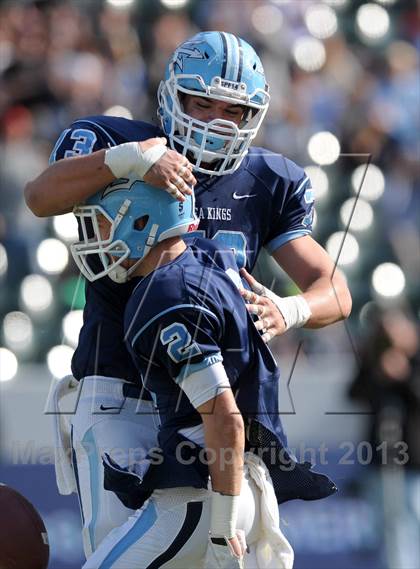 Thumbnail 2 in Corona del Mar vs. Sacred Heart Prep (CIF State D3 Final) photogallery.