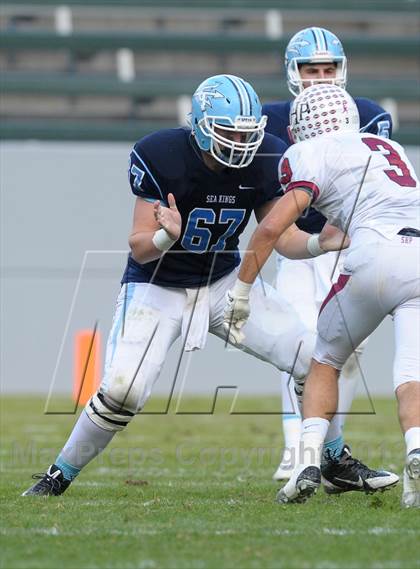 Thumbnail 1 in Corona del Mar vs. Sacred Heart Prep (CIF State D3 Final) photogallery.