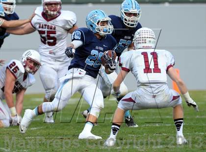 Thumbnail 1 in Corona del Mar vs. Sacred Heart Prep (CIF State D3 Final) photogallery.