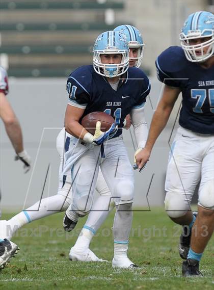 Thumbnail 2 in Corona del Mar vs. Sacred Heart Prep (CIF State D3 Final) photogallery.