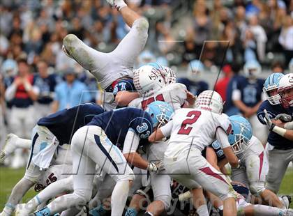 Thumbnail 2 in Corona del Mar vs. Sacred Heart Prep (CIF State D3 Final) photogallery.