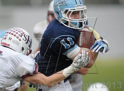 Thumbnail 1 in Corona del Mar vs. Sacred Heart Prep (CIF State D3 Final) photogallery.