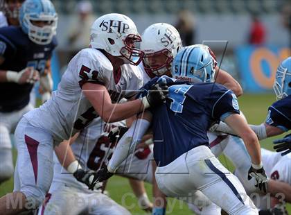 Thumbnail 2 in Corona del Mar vs. Sacred Heart Prep (CIF State D3 Final) photogallery.
