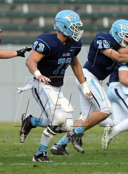 Thumbnail 1 in Corona del Mar vs. Sacred Heart Prep (CIF State D3 Final) photogallery.