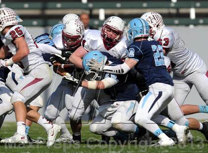 Thumbnail 2 in Corona del Mar vs. Sacred Heart Prep (CIF State D3 Final) photogallery.