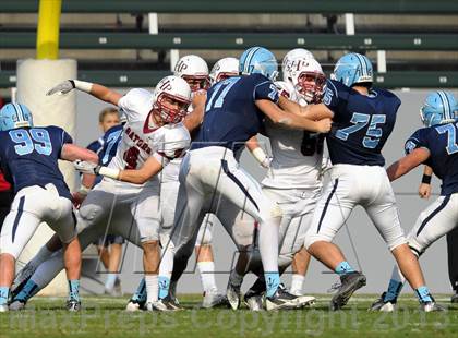 Thumbnail 1 in Corona del Mar vs. Sacred Heart Prep (CIF State D3 Final) photogallery.