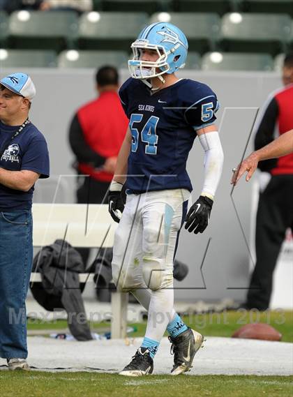 Thumbnail 3 in Corona del Mar vs. Sacred Heart Prep (CIF State D3 Final) photogallery.