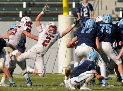 Thumbnail 1 in Corona del Mar vs. Sacred Heart Prep (CIF State D3 Final) photogallery.