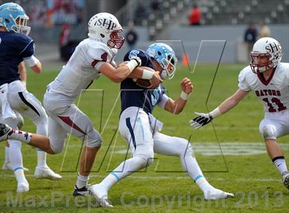 Thumbnail 2 in Corona del Mar vs. Sacred Heart Prep (CIF State D3 Final) photogallery.