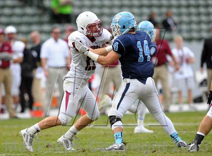Thumbnail 2 in Corona del Mar vs. Sacred Heart Prep (CIF State D3 Final) photogallery.