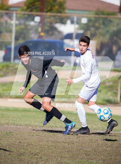 Thumbnail 2 in Whittier vs Maranatha photogallery.