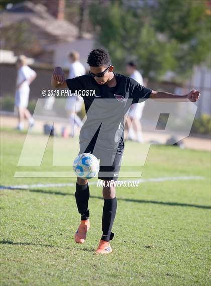 Thumbnail 3 in Whittier vs Maranatha photogallery.
