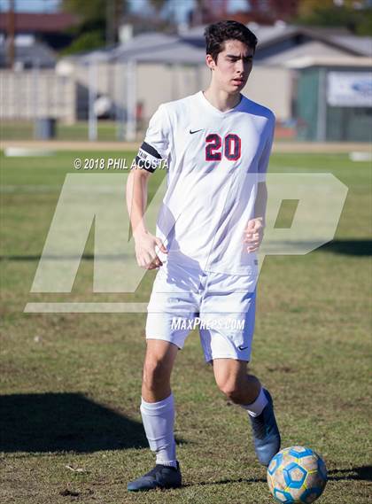 Thumbnail 1 in Whittier vs Maranatha photogallery.