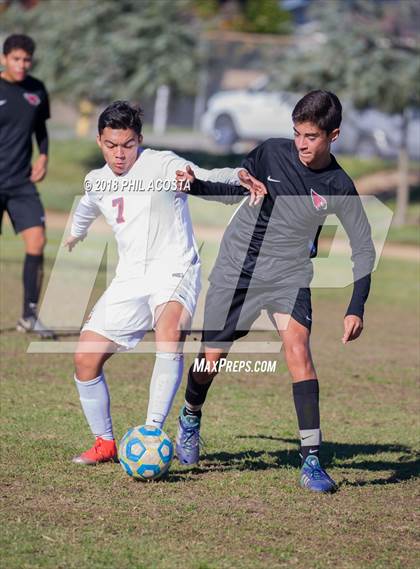 Thumbnail 3 in Whittier vs Maranatha photogallery.