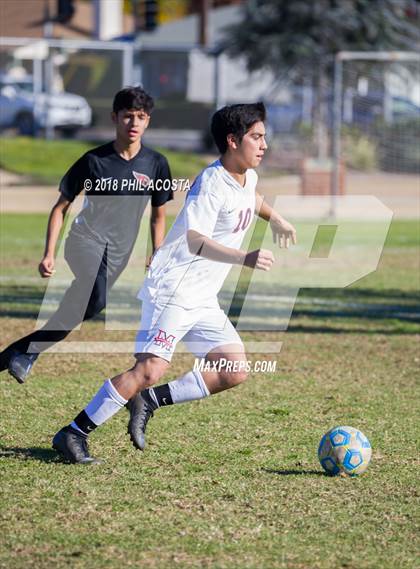 Thumbnail 1 in Whittier vs Maranatha photogallery.