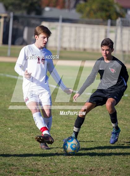 Thumbnail 3 in Whittier vs Maranatha photogallery.