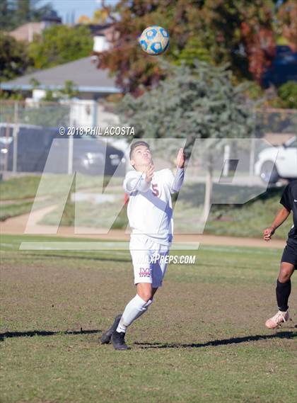 Thumbnail 1 in Whittier vs Maranatha photogallery.