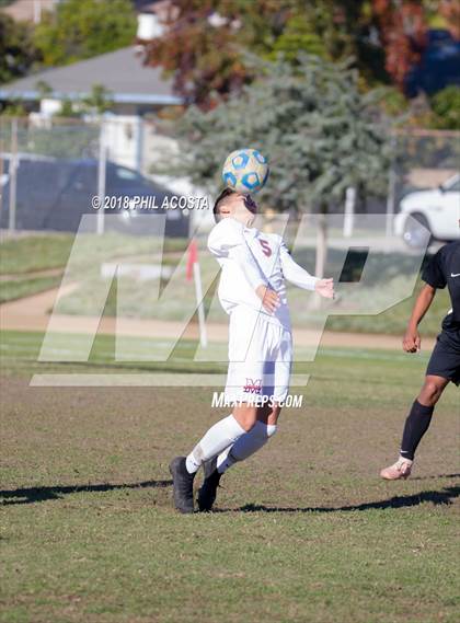 Thumbnail 2 in Whittier vs Maranatha photogallery.