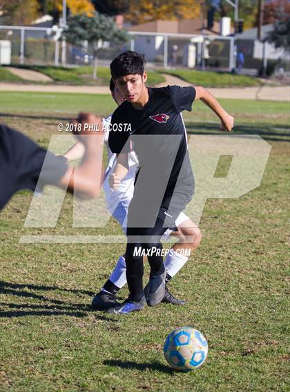 Thumbnail 2 in Whittier vs Maranatha photogallery.