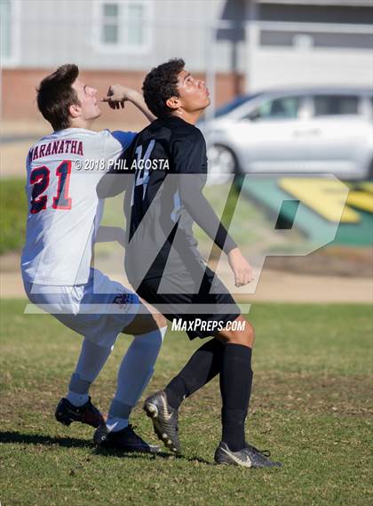 Thumbnail 2 in Whittier vs Maranatha photogallery.