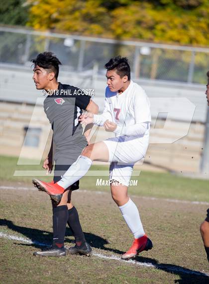 Thumbnail 1 in Whittier vs Maranatha photogallery.
