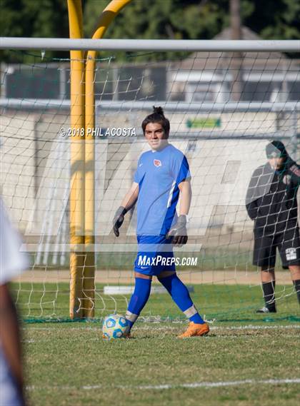 Thumbnail 1 in Whittier vs Maranatha photogallery.