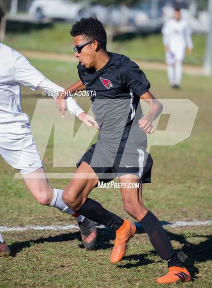 Thumbnail 2 in Whittier vs Maranatha photogallery.