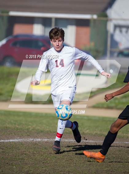Thumbnail 2 in Whittier vs Maranatha photogallery.