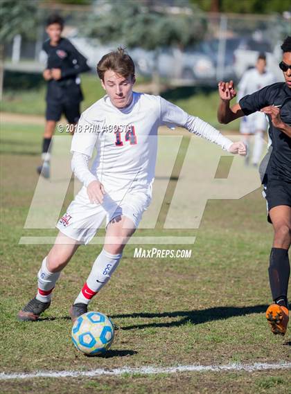 Thumbnail 2 in Whittier vs Maranatha photogallery.