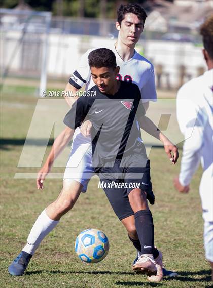 Thumbnail 3 in Whittier vs Maranatha photogallery.