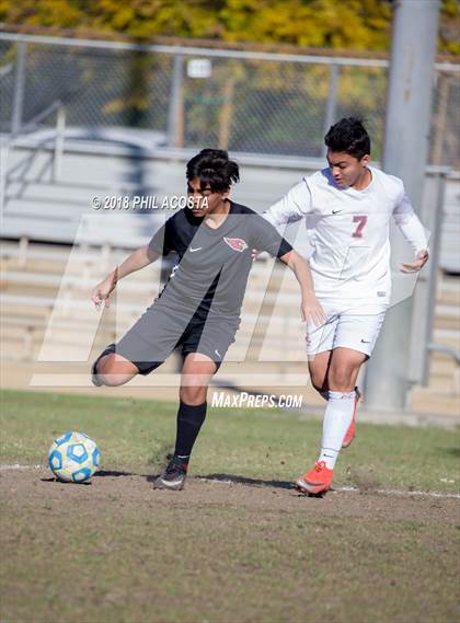 Thumbnail 2 in Whittier vs Maranatha photogallery.
