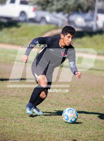 Thumbnail 2 in Whittier vs Maranatha photogallery.