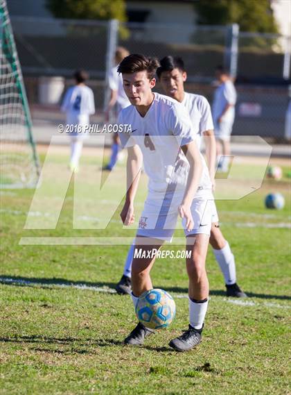 Thumbnail 2 in Whittier vs Maranatha photogallery.
