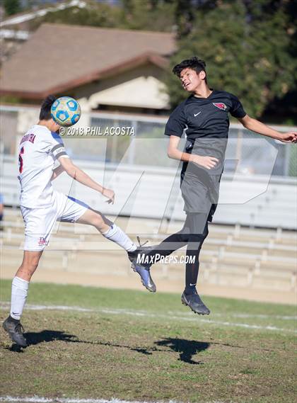 Thumbnail 3 in Whittier vs Maranatha photogallery.
