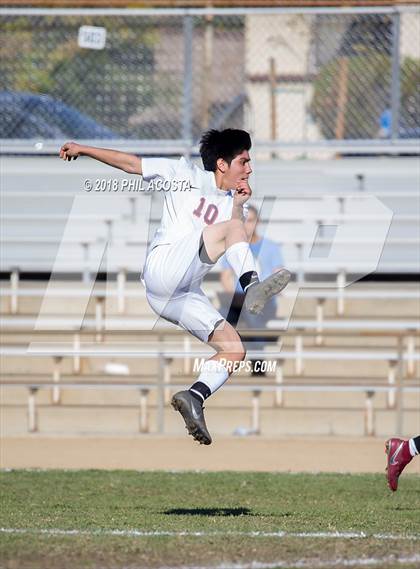 Thumbnail 3 in Whittier vs Maranatha photogallery.