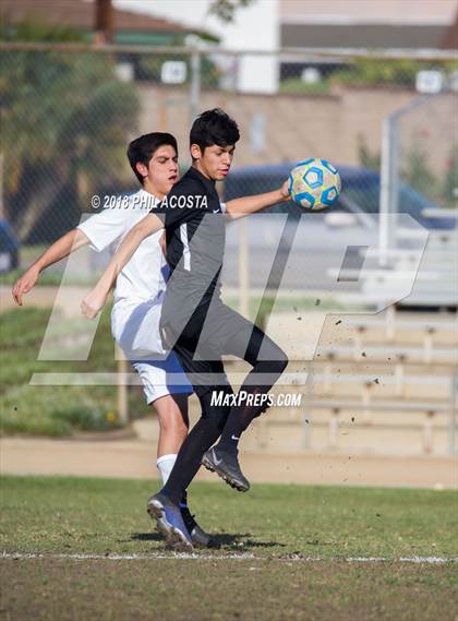 Thumbnail 2 in Whittier vs Maranatha photogallery.