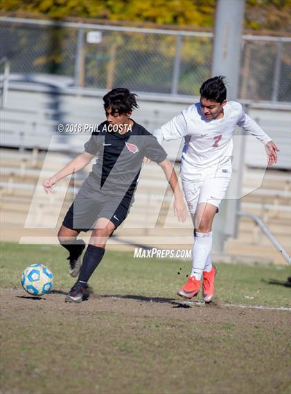 Thumbnail 1 in Whittier vs Maranatha photogallery.