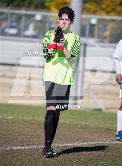 Thumbnail 3 in Whittier vs Maranatha photogallery.