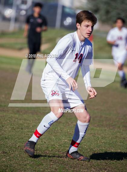 Thumbnail 2 in Whittier vs Maranatha photogallery.